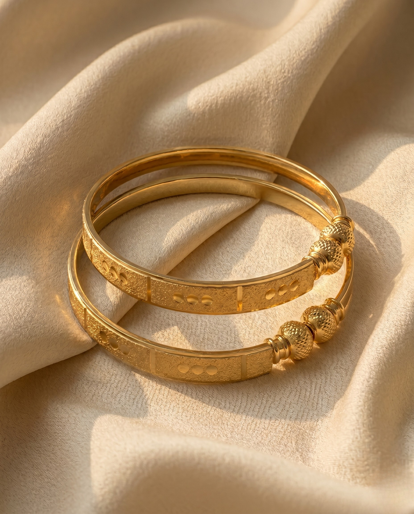 Micro Gold Plated Maharani Svarna Bangles (Openable - Free Size)