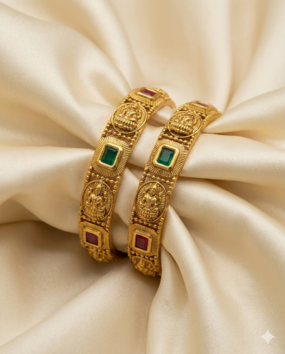 Signature Heritage Bangles