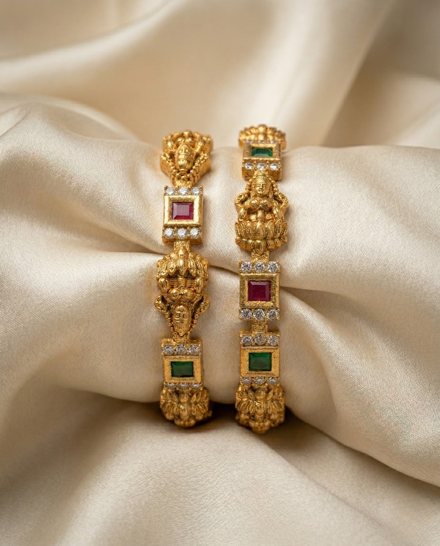 Emerald Stone Heritage Bangles