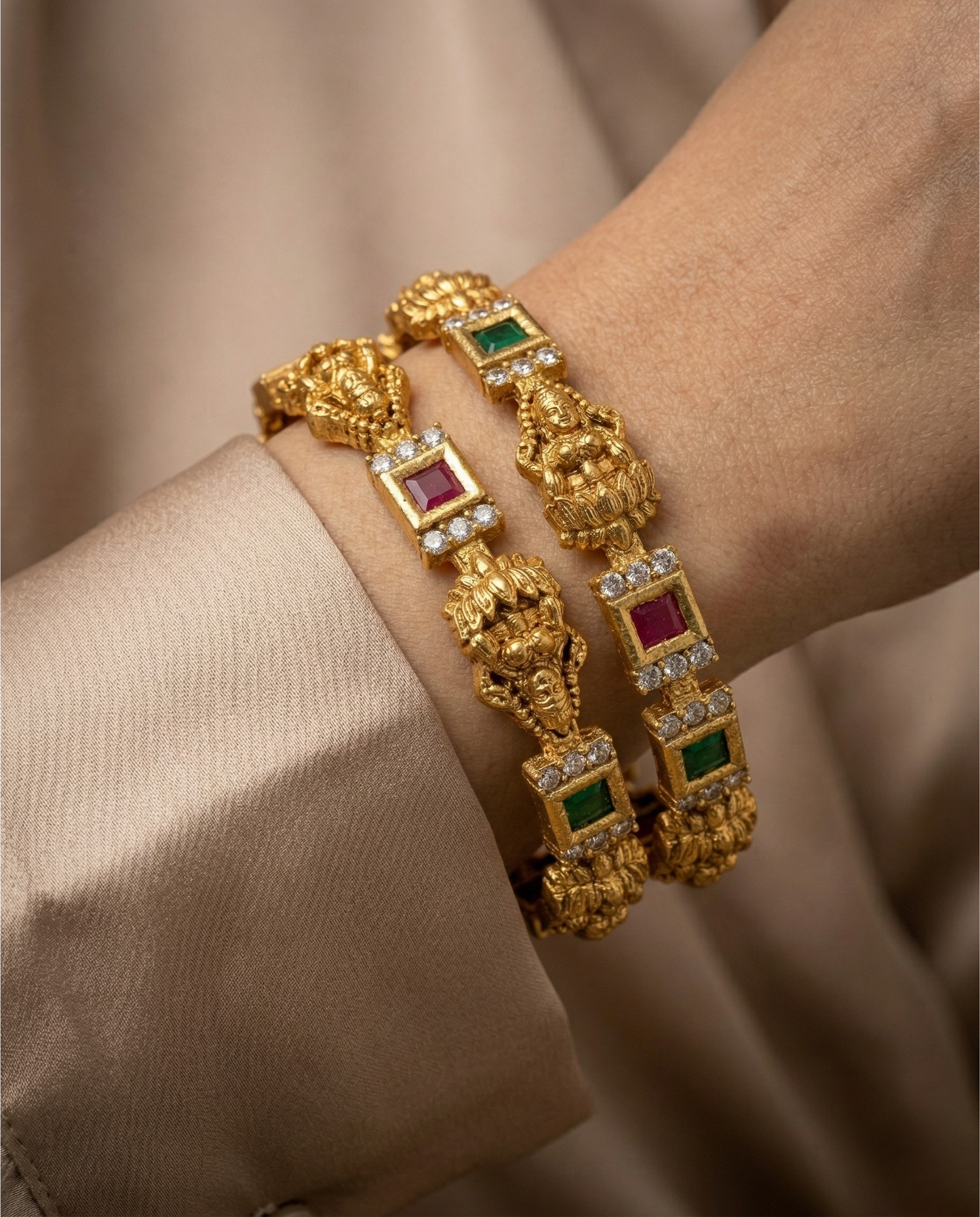 Emerald Stone Heritage Bangles