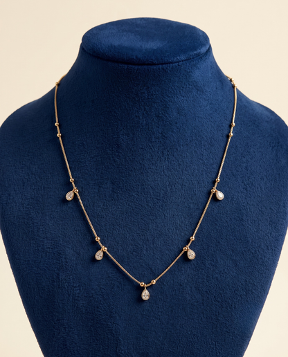 Svarna Elara Teardrop Necklace