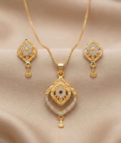 Micro Gold Platted Elegant Shahi Pendant & Earrings Set