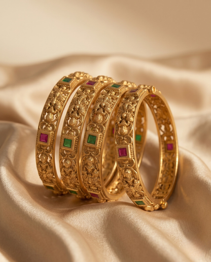 Svarna Regal Stone Bangles