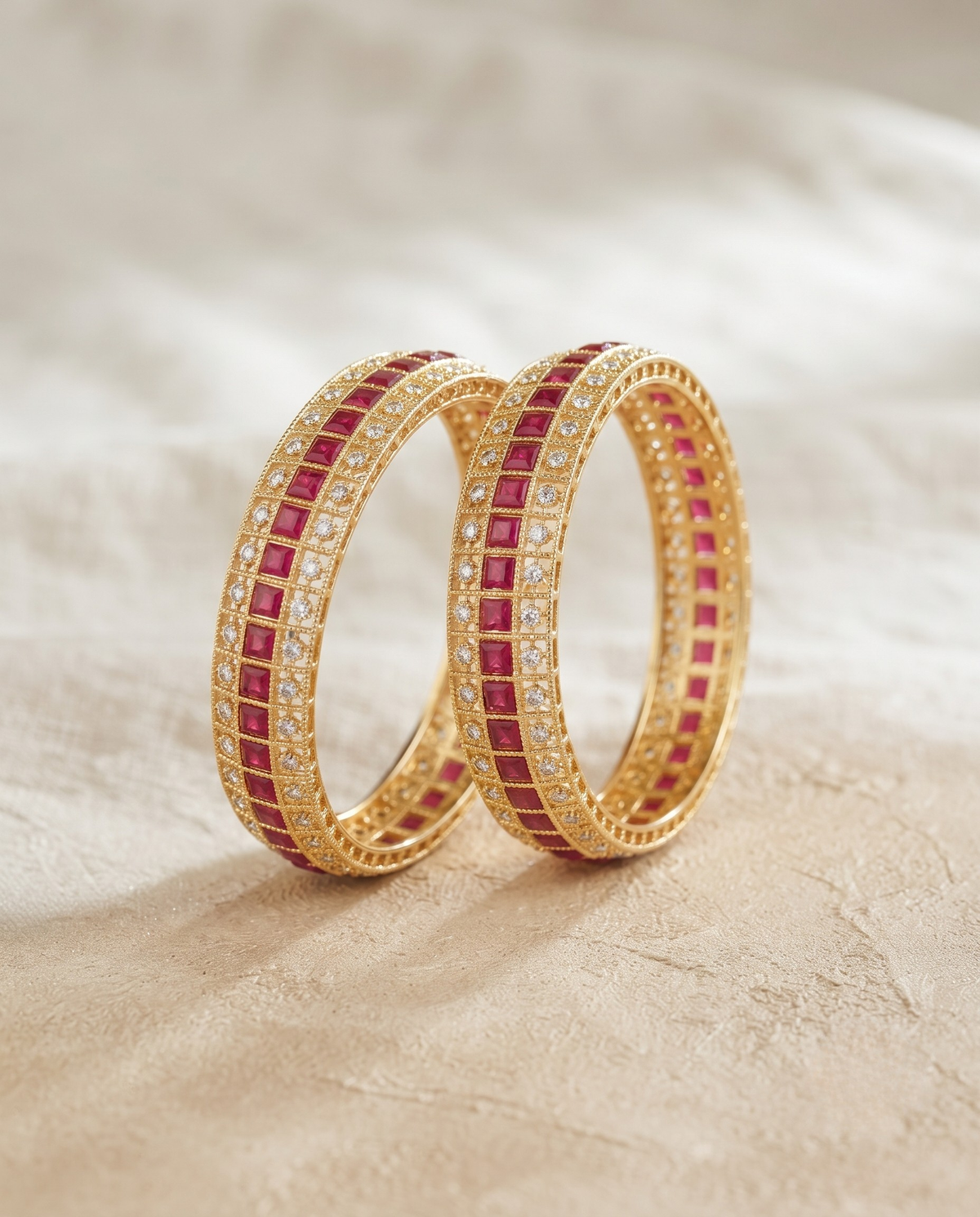 Svarna Rajwadi Diamond Bangles – Premium Collection