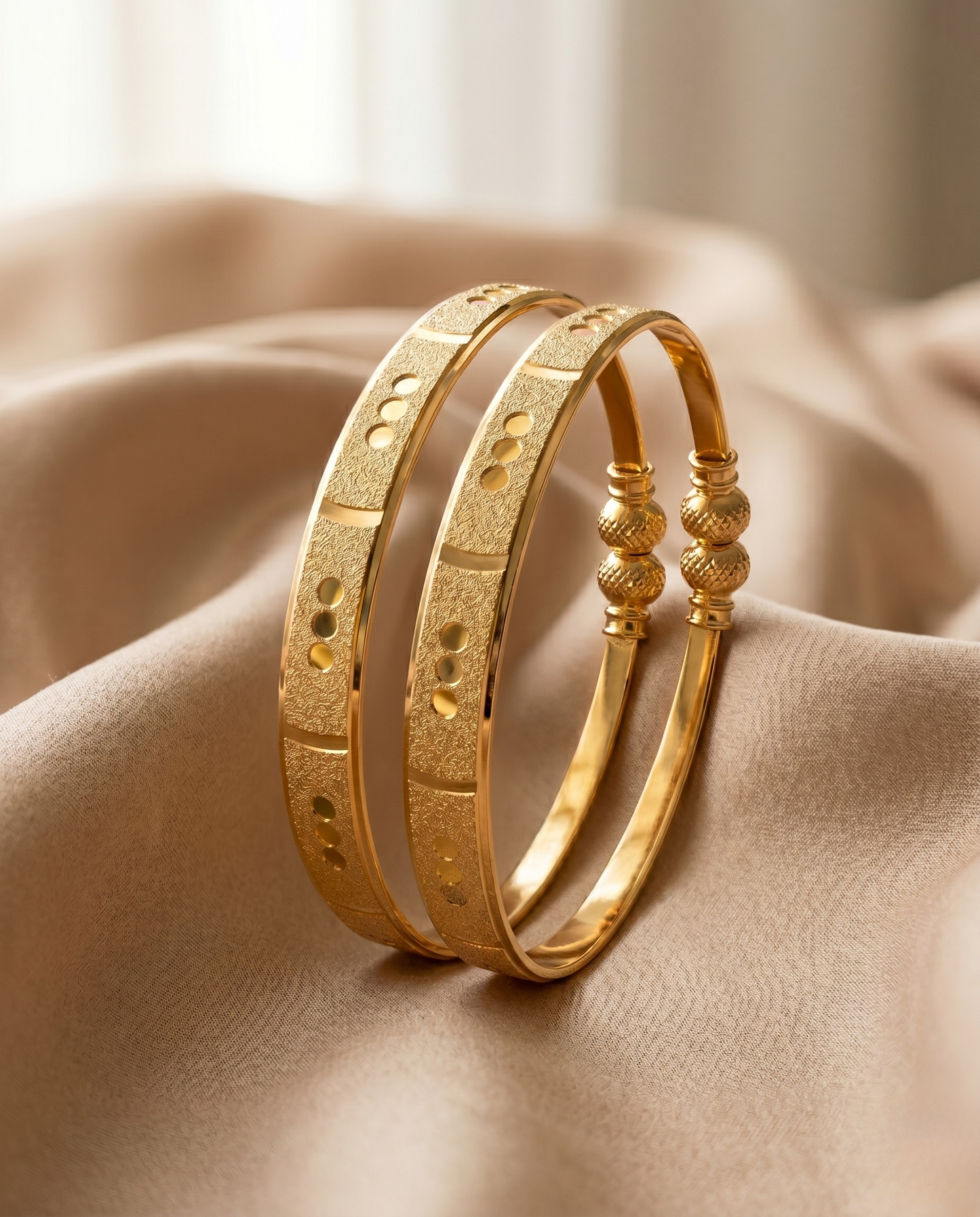 Micro Gold Plated Maharani Svarna Bangles (Openable - Free Size)